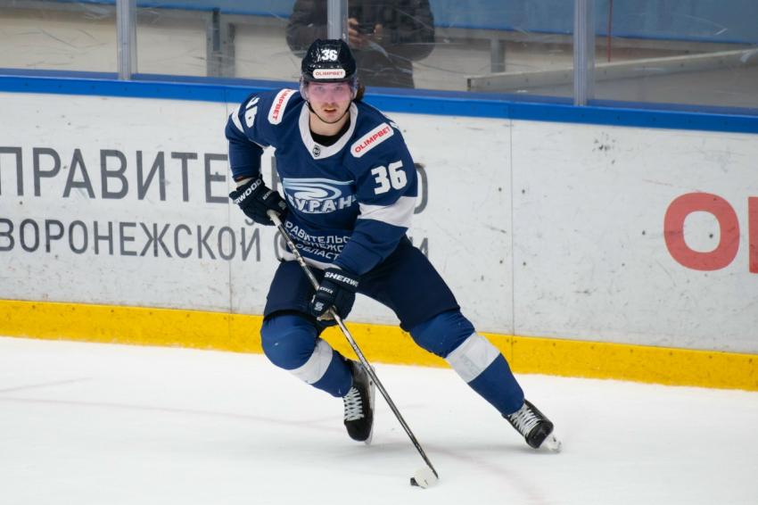 Защитник Малик Алишлалов покидает воронежский ХК «Буран"
