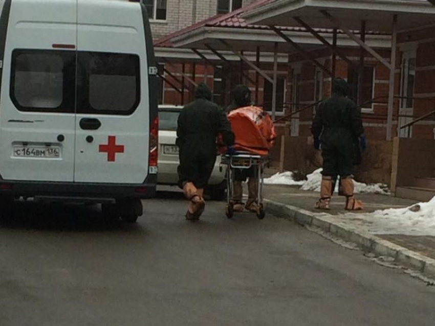 Еще троих воронежцев госпитализировали с подозрением на коронавирус