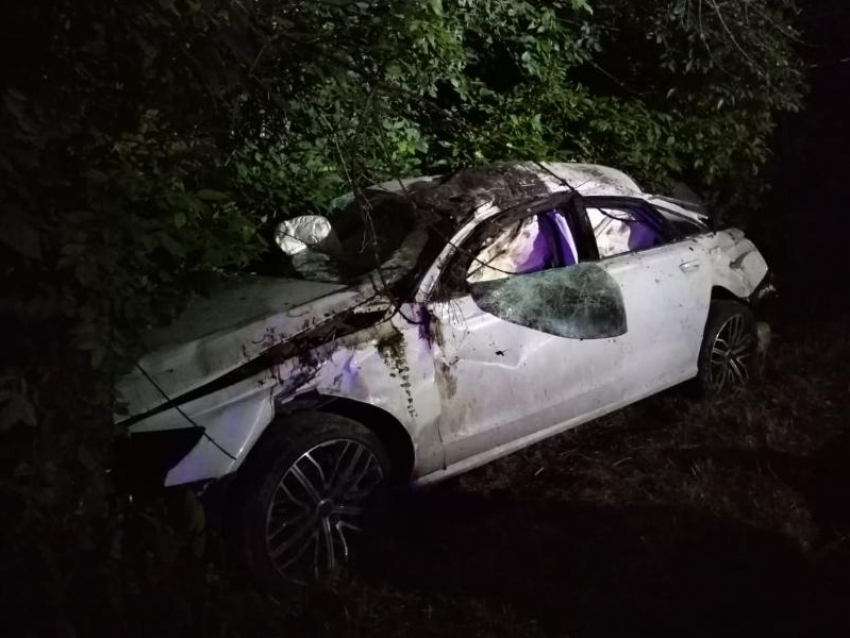 Автомобиль Audi перевернулся на воронежской трассе – есть пострадавшие