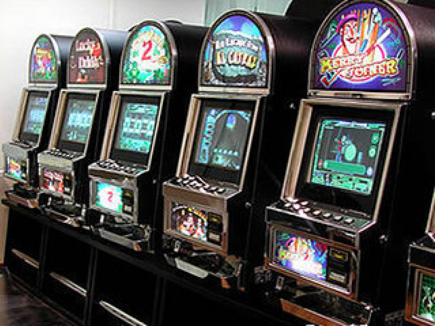 В Воронеже организатор подпольного казино заработал больше 2 миллионов рублей