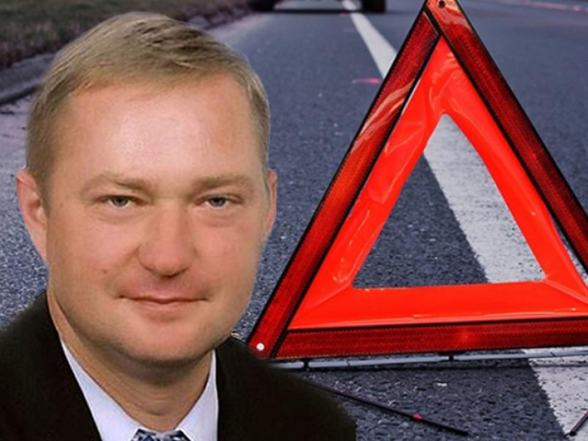 Подозрительными действиями в скандальном ДТП и шквалом поздравлений отметился депутат Домнич