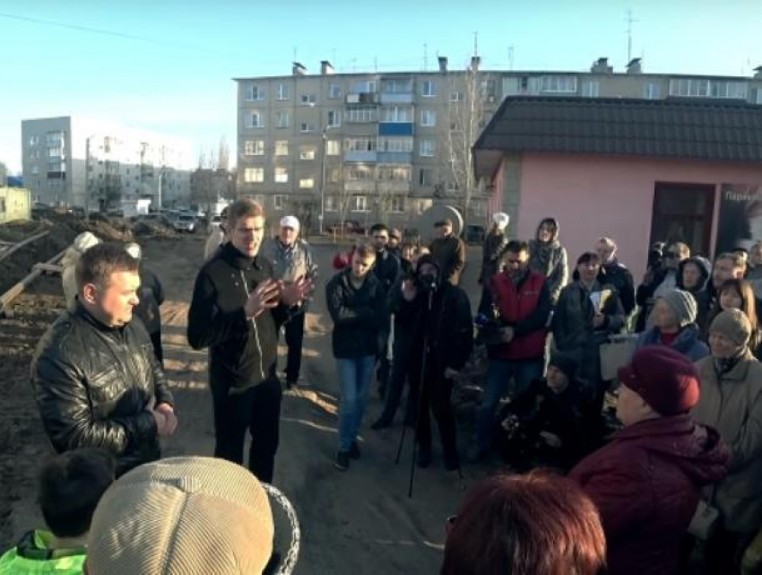 Воронежцы вышли на митинг против строительства супермаркета