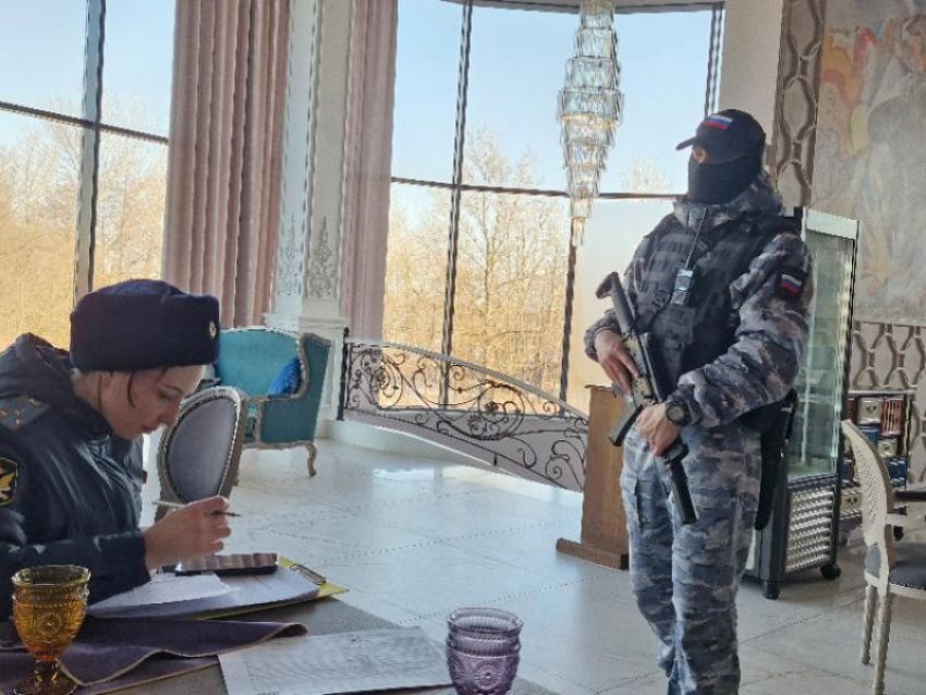 Суд принял иск по двум землям лидера азербайджанской диаспоры в Воронеже