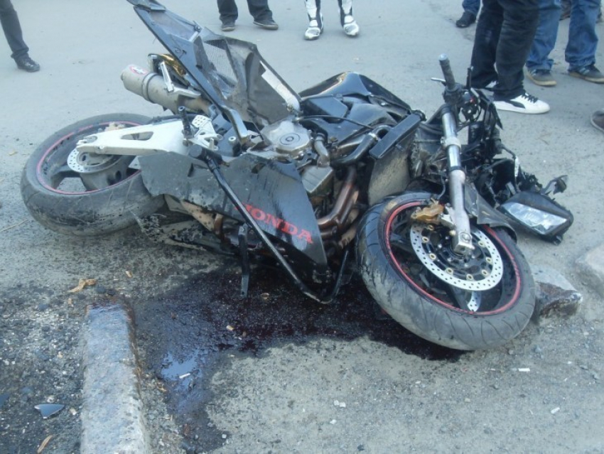 В Каширском районе погиб мотоциклист, столкнувшись с автомобилем «ВАЗ»