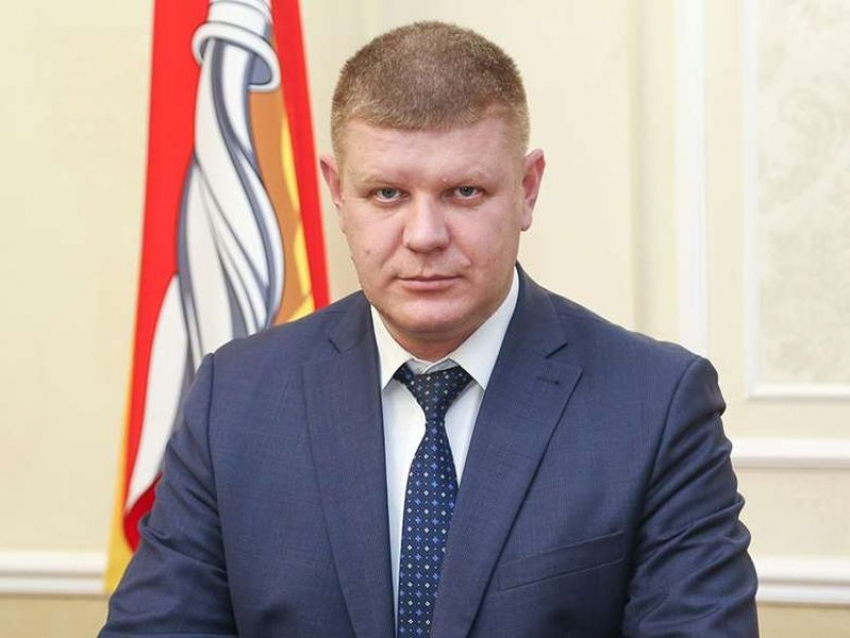 Руководитель управы Коминтерновского района Воронежа отмечает 45-летний юбилей