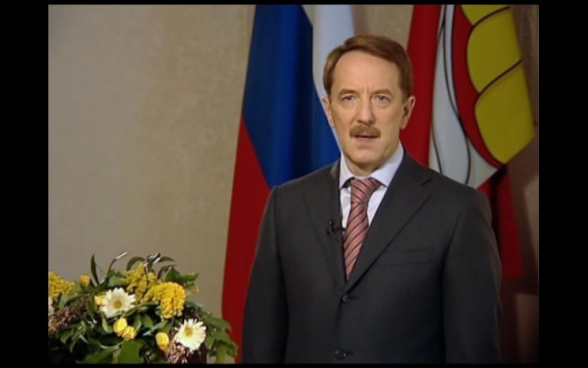 Губернатор Алексей Гордеев записал для воронежских женщин видеопоздравление