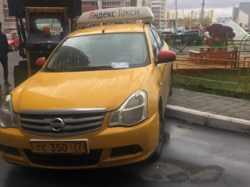 Водители Яндекс.Такси устроят протест в Воронеже 