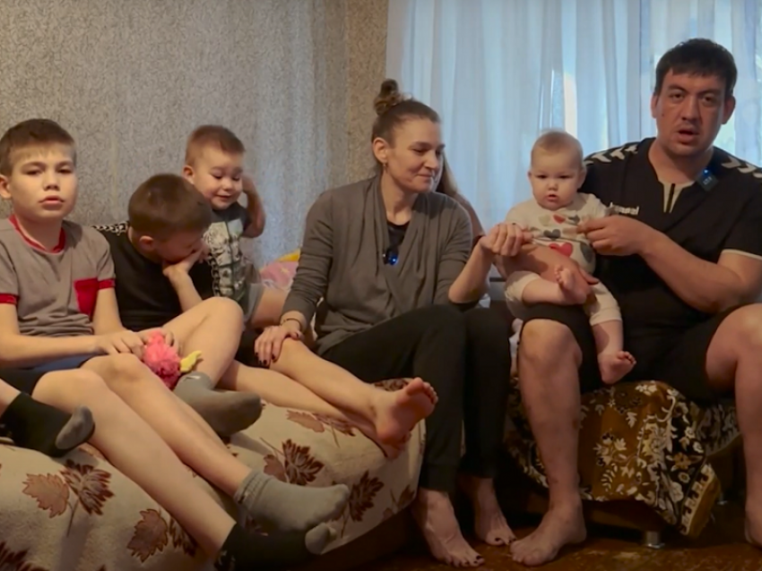 Воронежская семья с 7 детьми пошла на второй круг в битве за уголовное дело о халатности