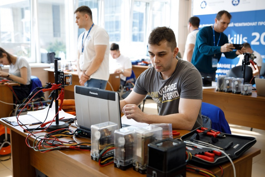 Нововоронежская АЭС приняла на работу более 200 новых сотрудников в 2024 году