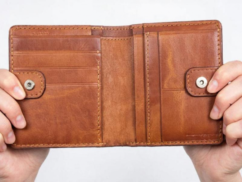 Есть повод для грусти: озвучены новые средние зарплаты воронежцев 