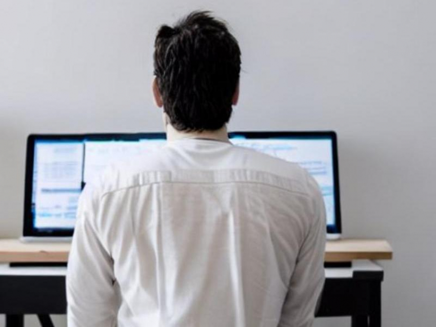 Желание развлечься с «ночной бабочкой» обернулось для молодого воронежца полным разочарованием 