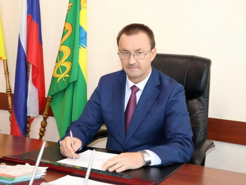Юрий Матузов покинул пост главы Бутурлиновского района и стал депутатом Воронежской облдумы