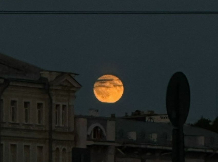 Целых 7 событий в ночном небе смогут наблюдать воронежцы