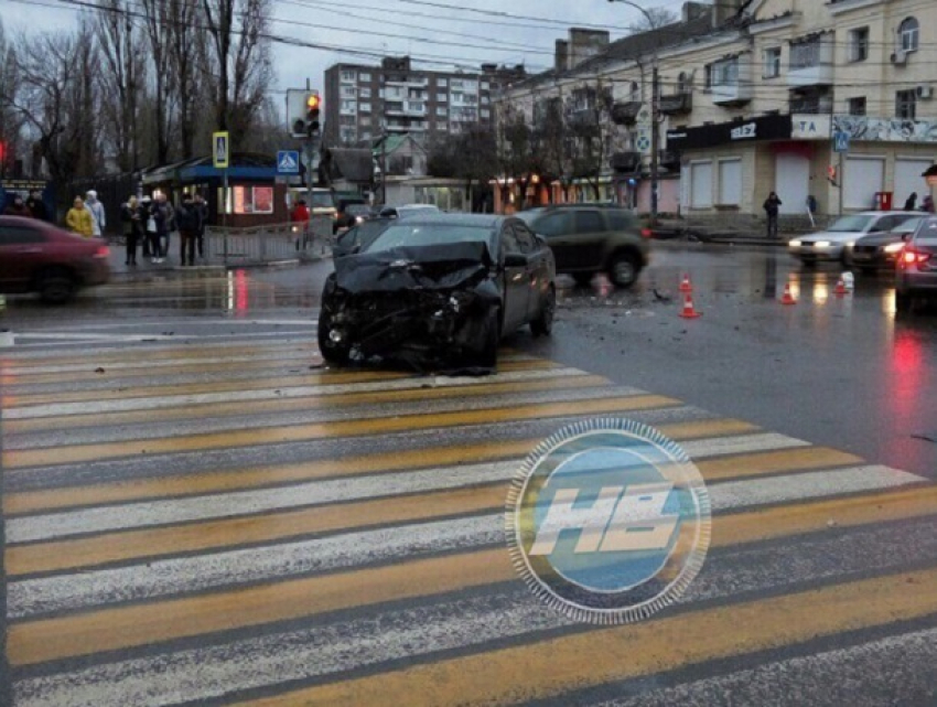 Стали известны подробности ДТП с четырьмя пострадавшими в Воронеже 