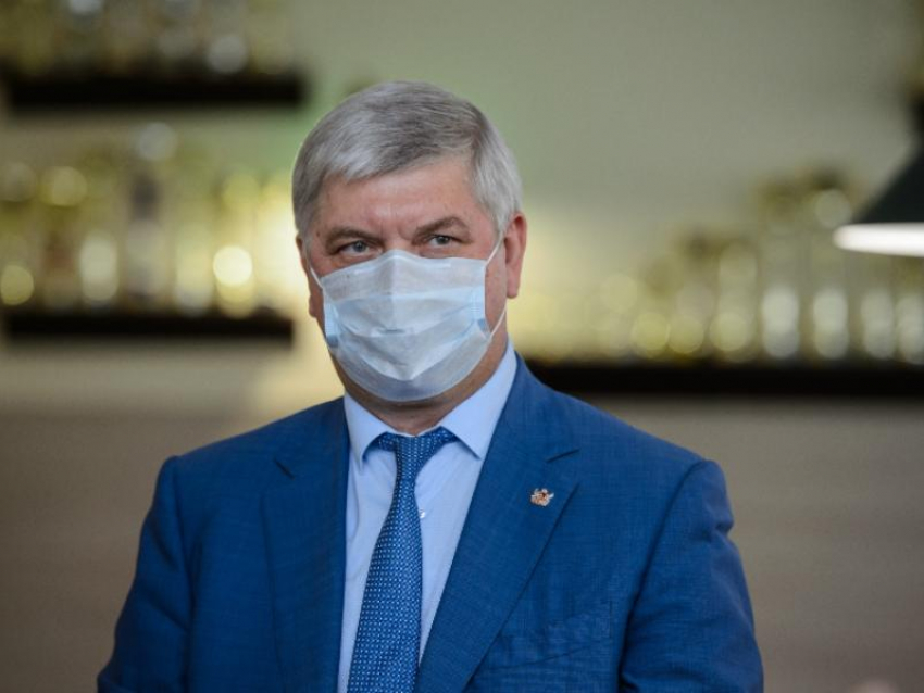 Жёсткие распоряжения отдал губернатор Гусев из-за ситуации с Covid-19, находясь на больничном