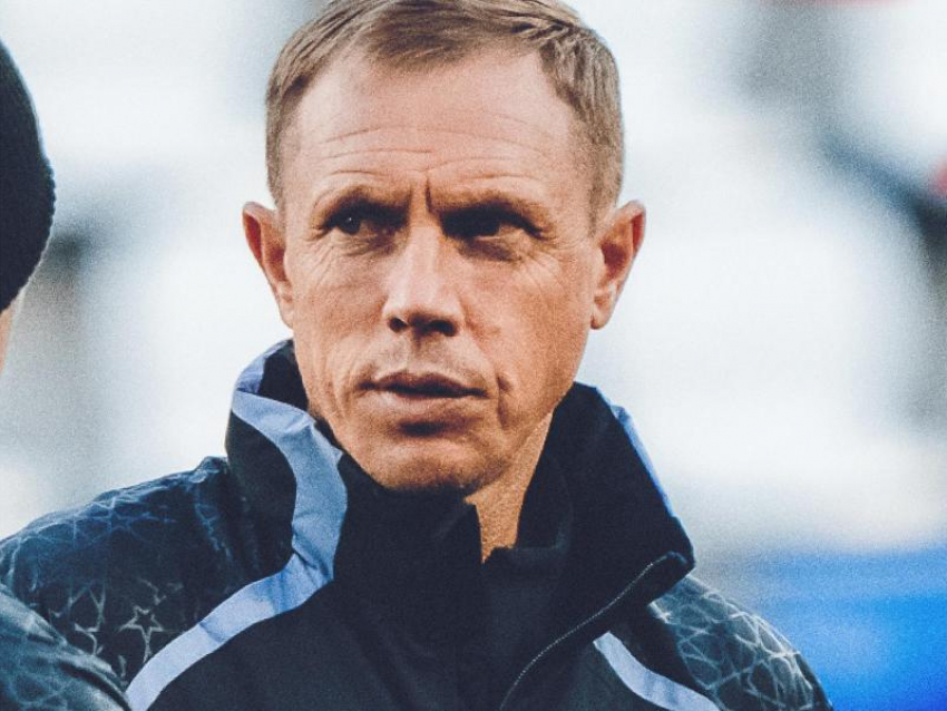 Новый старый тренер воронежского «Факела» отмечает день рождения  