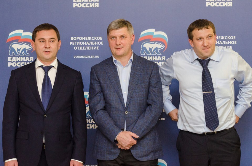 Олег Пахолков и  Константин Ашифин объяснили, почему отмена выборов – это плохо