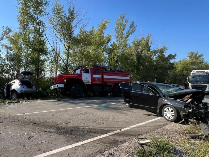 1 погиб и 4 пострадали: жесткое ДТП произошло в Воронежской области