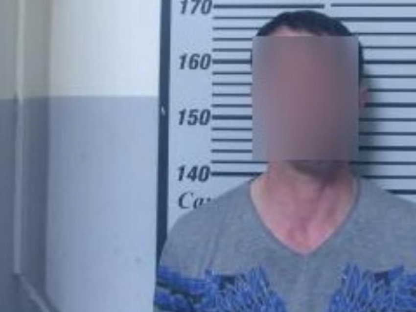 Пьяный матерный дебош устроил воронежец в аэропорту 