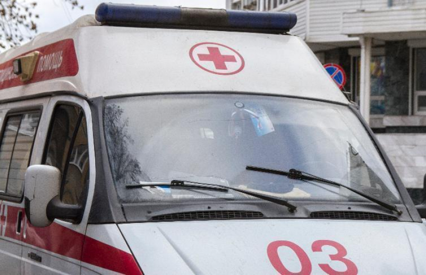 Воронежца доставили в больницу с сильными ожогами после пожара в доме