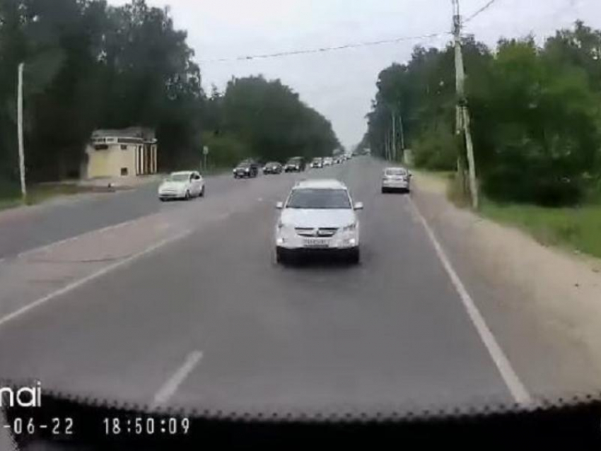 Последние секунды жизни воронежца, погибшего в лобовом ДТП с фурой, попали на видео