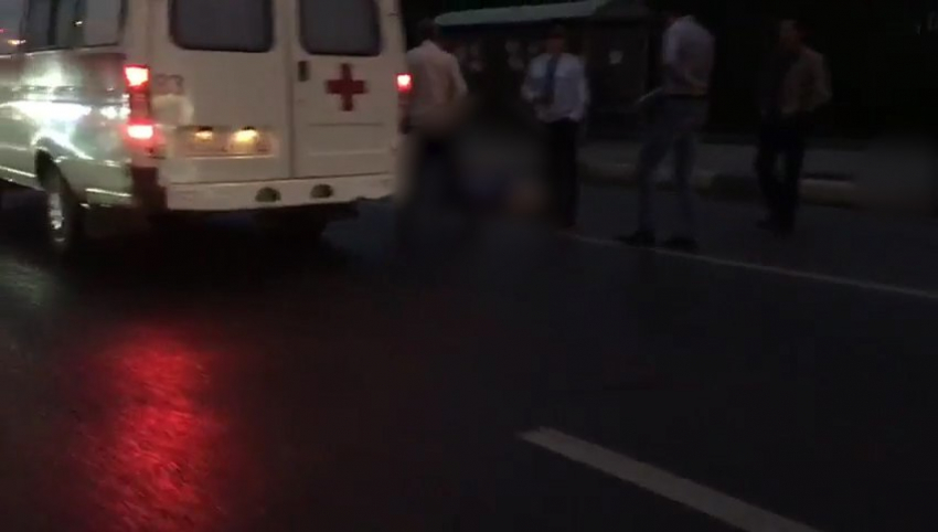 На видео попали последствия ДТП, где жительнице Воронежа оторвало ноги