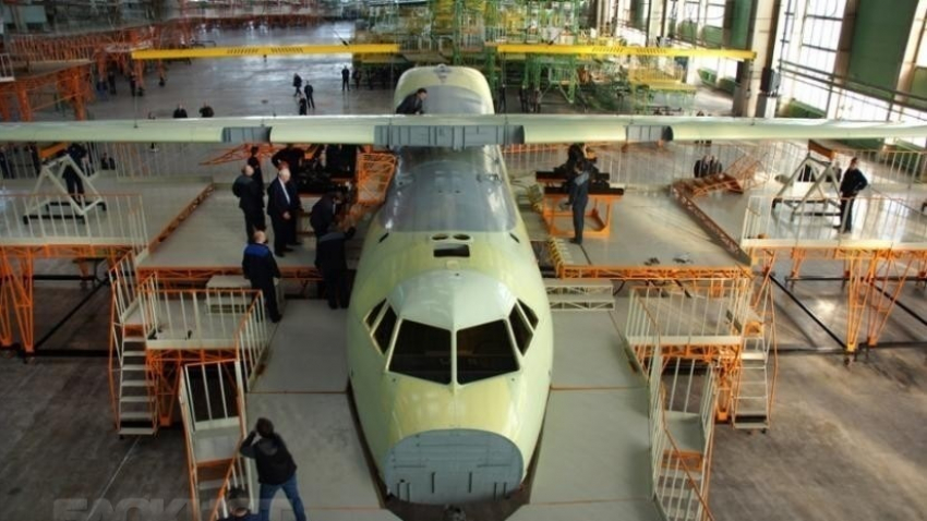 У стратегического воронежского самолета ИЛ-112В испытали в воздухе двигатель