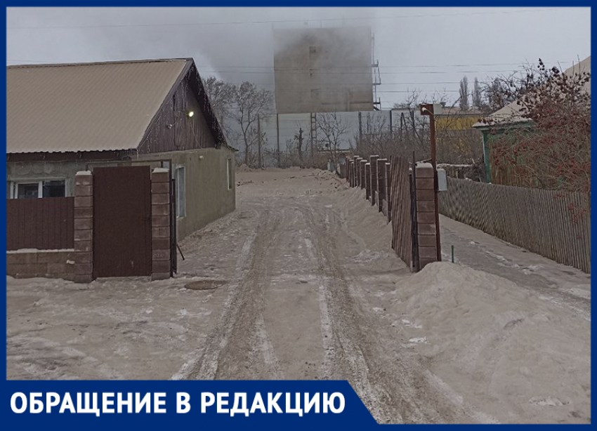 "Снег покрыт красной пылью": жители Семилук показали прокуратуре выбросы с «Ники-Петротэк"