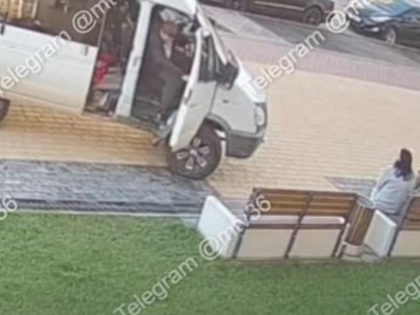 Поездка не по правилам выбесила воронежцев