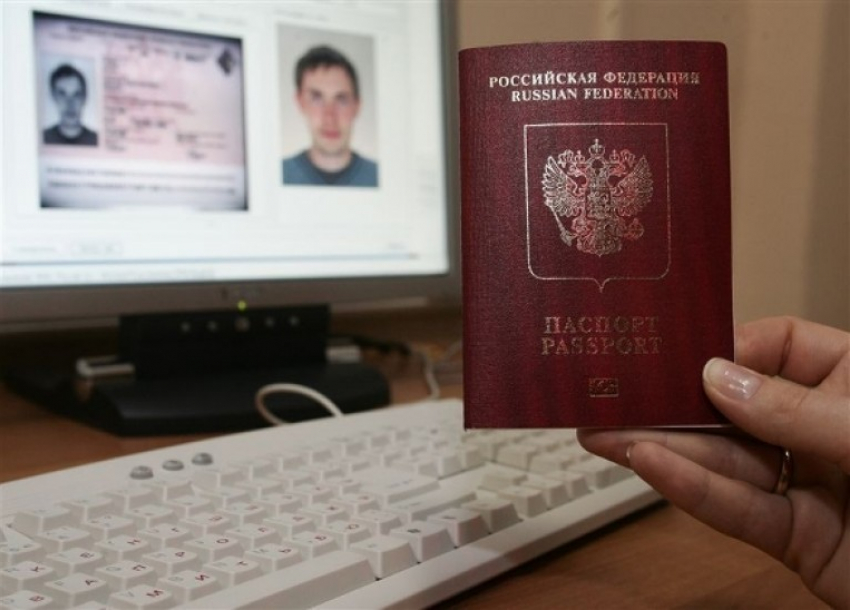 Воронежцев просят быть внимательнее при оформлении биометрического загранпаспорта