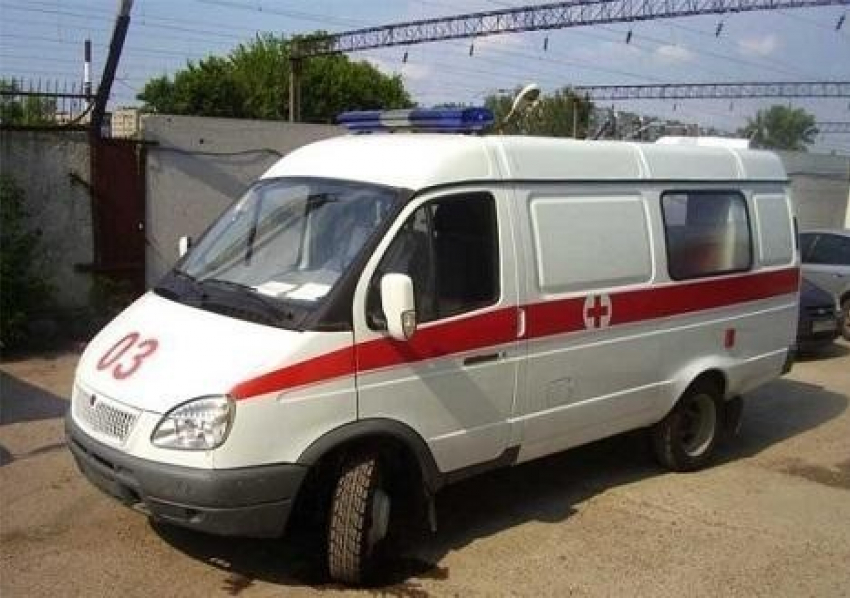 Пьяный житель Воронежской области чуть не выбил глаз своей подруге