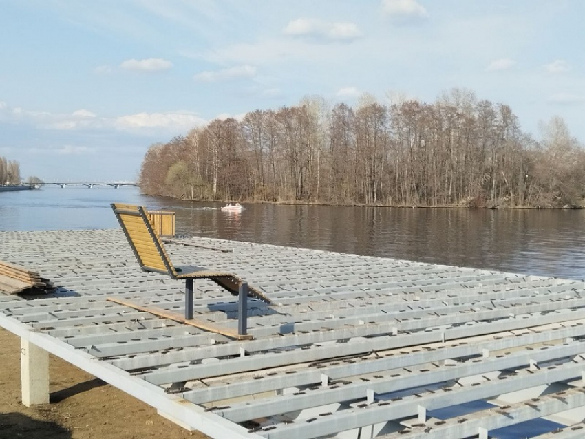 Пляжный постапокалипсис: мэрия отнесла Петровскую набережную к числу мест отдыха Воронежа