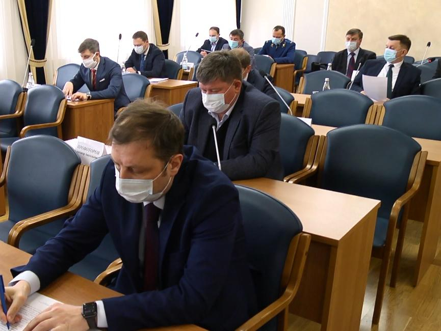 Депутаты Воронежской городской Думы разрешили себе заседать из дома