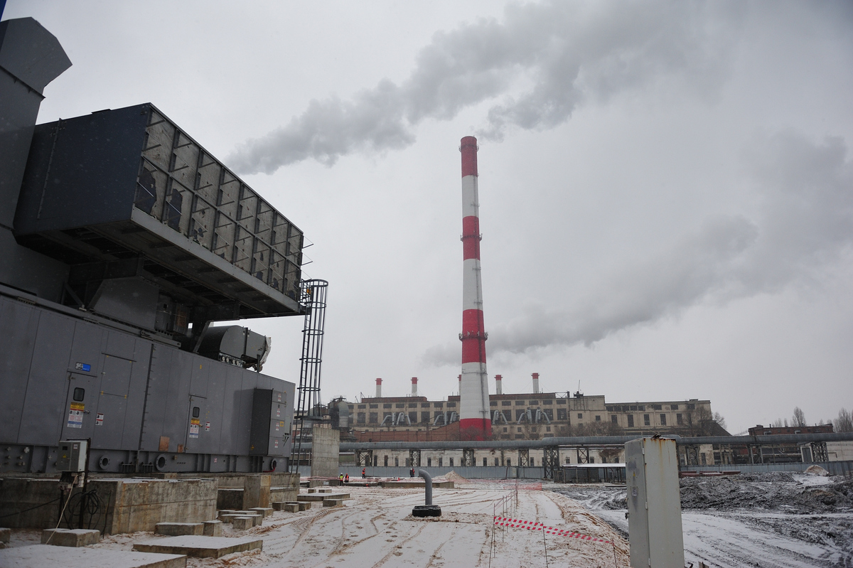 Пожар на воронежской ТЭЦ-1 окутал дымом левый берег